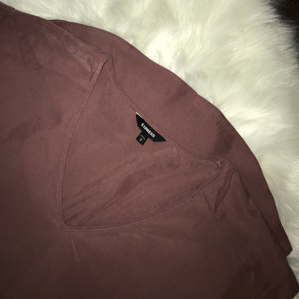 NWOT!! Express Blouse - Picture 3 of 4